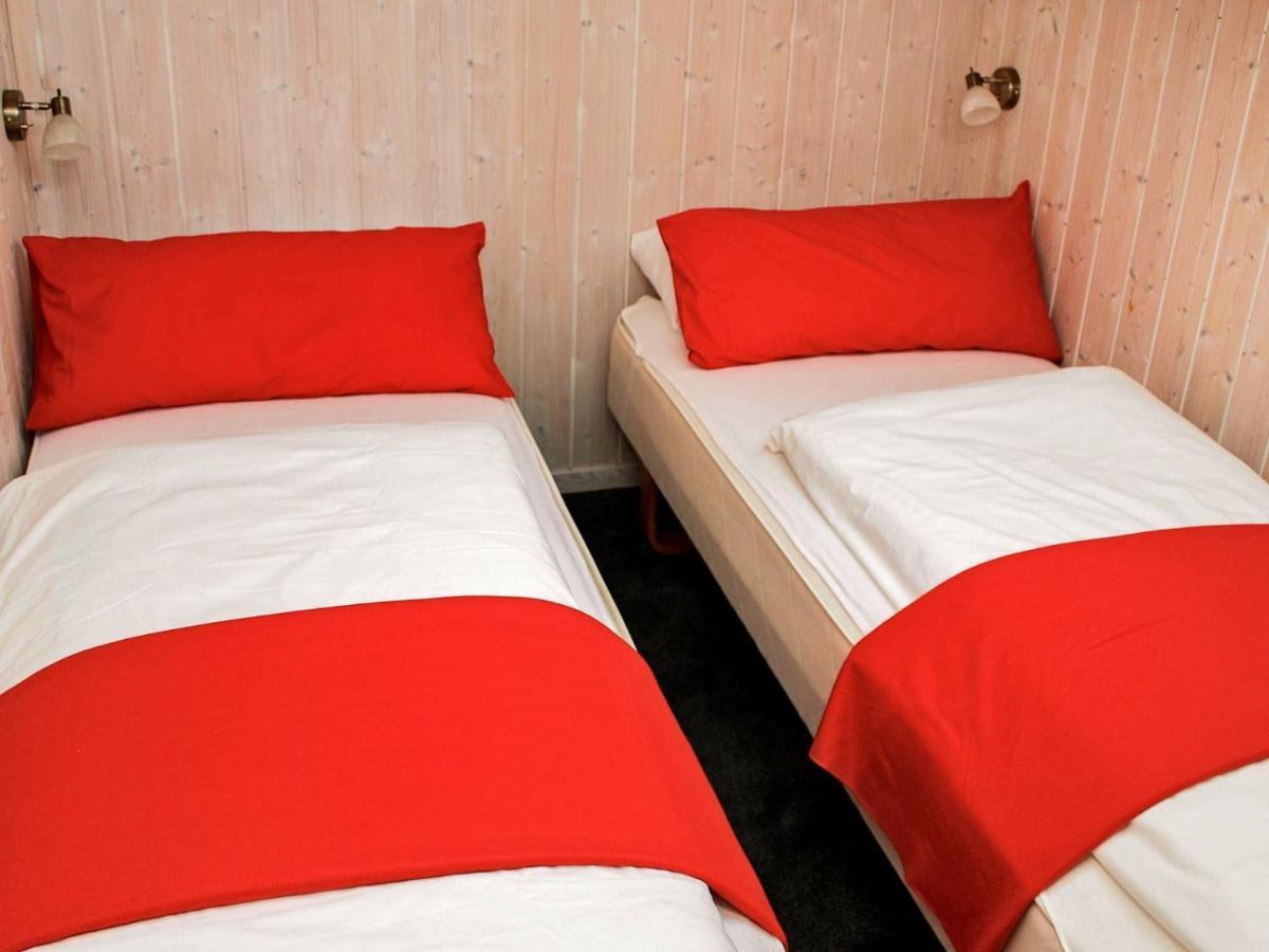 12 Person Holiday Home In Оттерндорф Номер фото